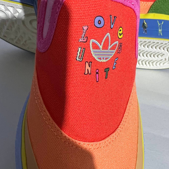 Adidas Rainbow Pride NEW Colorful Colorblock Love Unites Nizza Slip On Sneakers main image 4